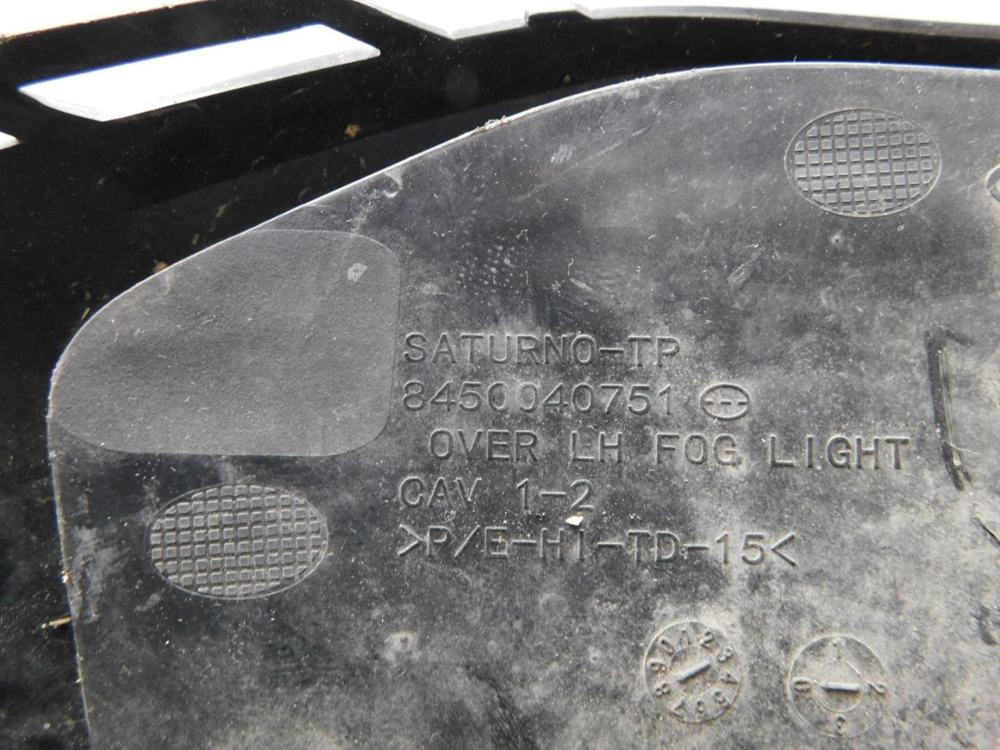 Решетка в бампер левая