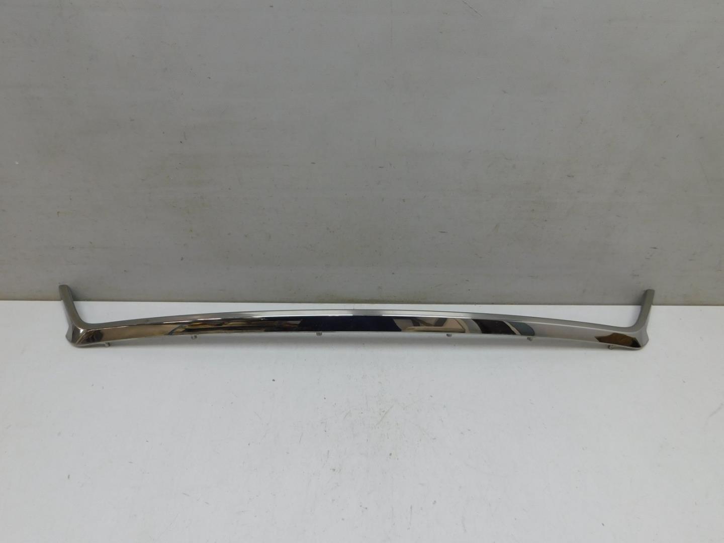 Накладка на решетку радиатора