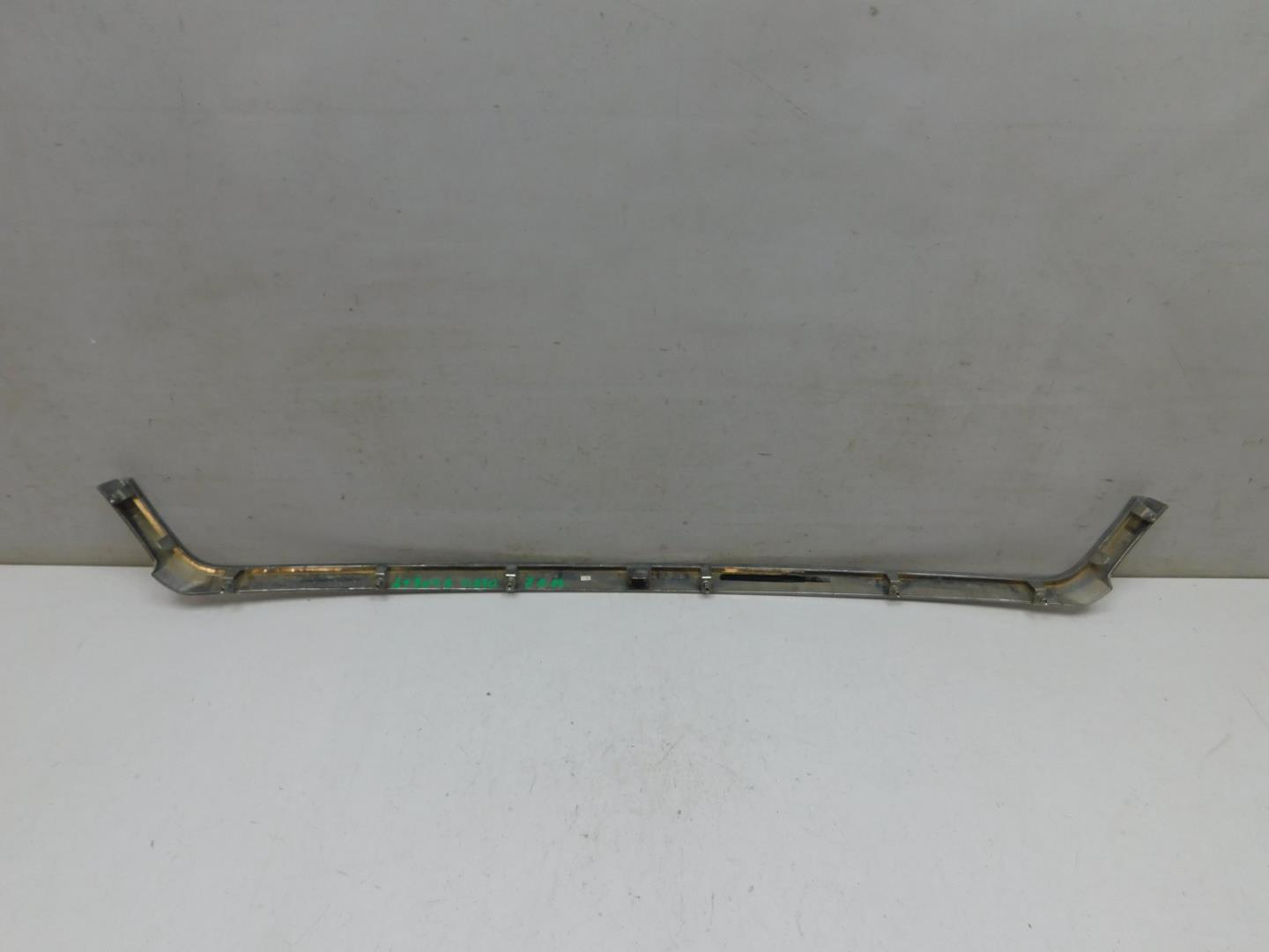 Накладка на решетку радиатора