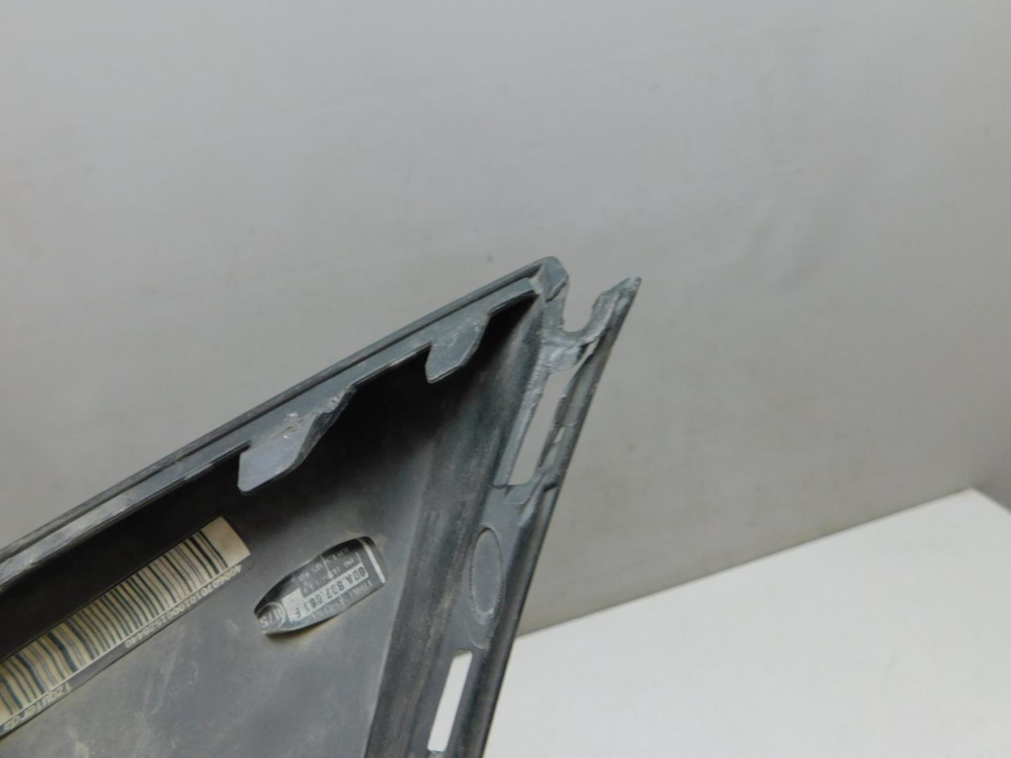 Накладка переднего бампера