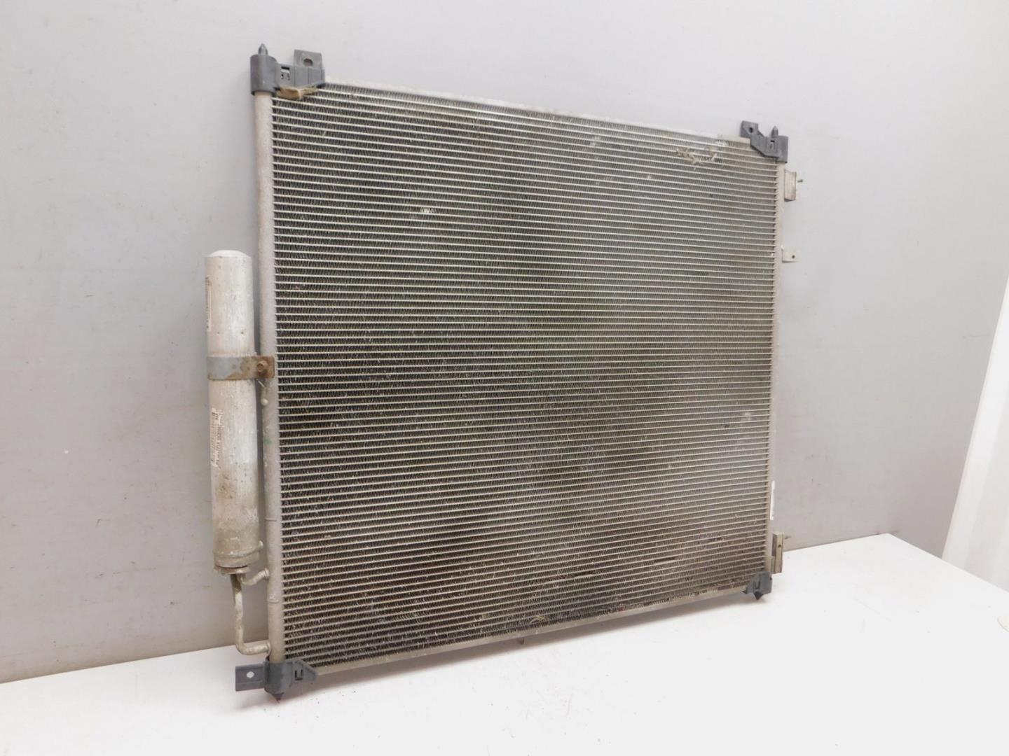 Радиатор кондиционера / конденсер