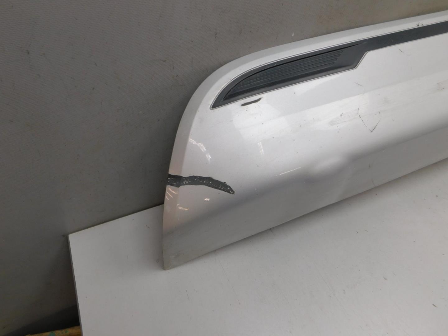 Накладка заднего бампера