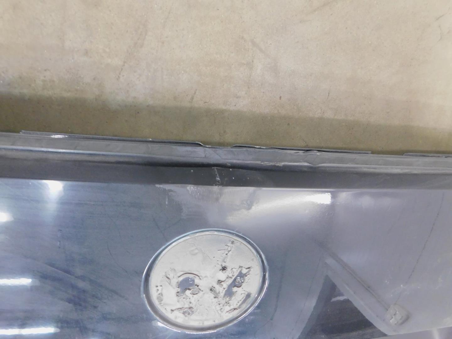 Дверь багажника