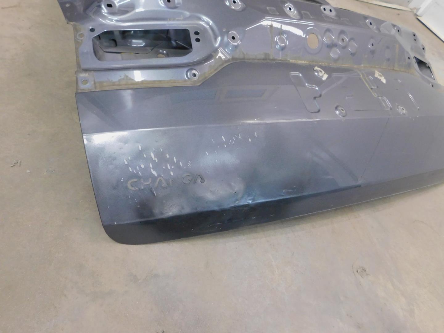 Дверь багажника