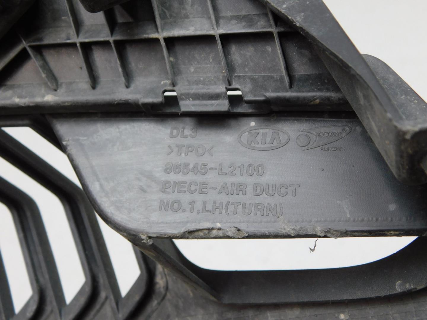 Решетка в бампер левая