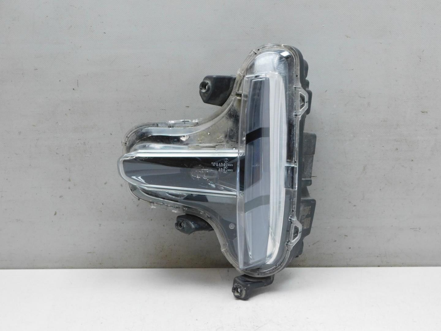 Габарит передний левый