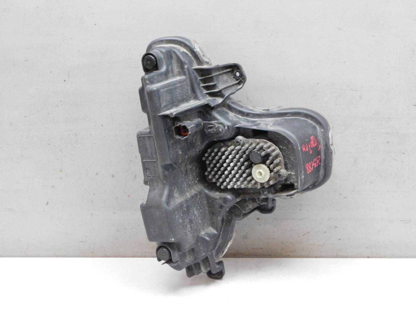 Габарит передний левый