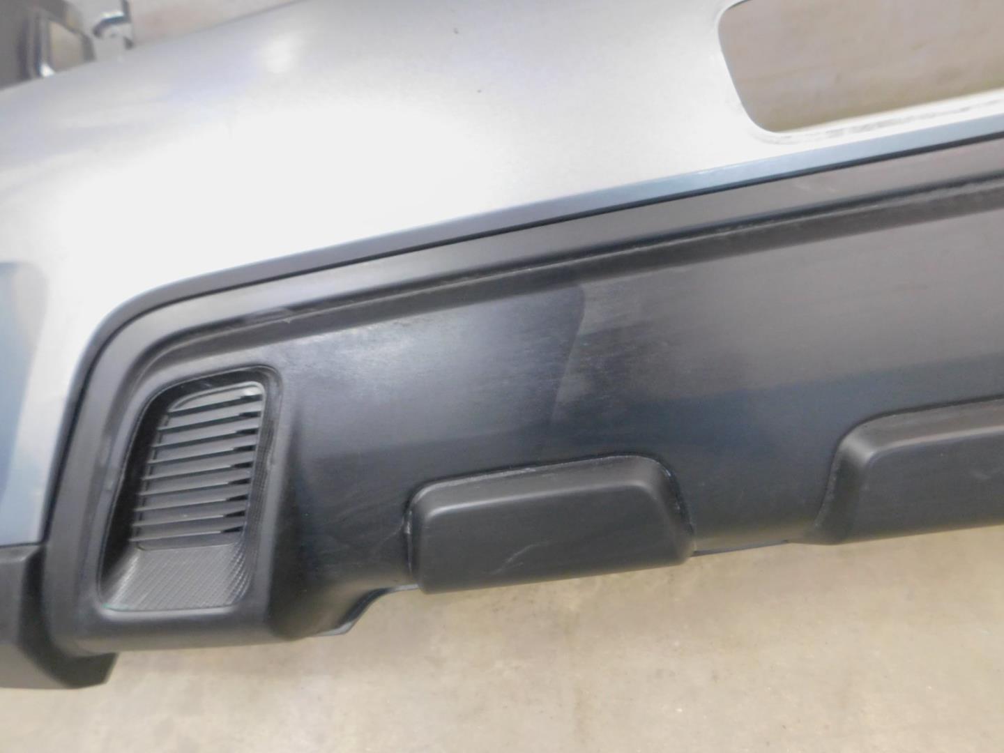 Бампер задний