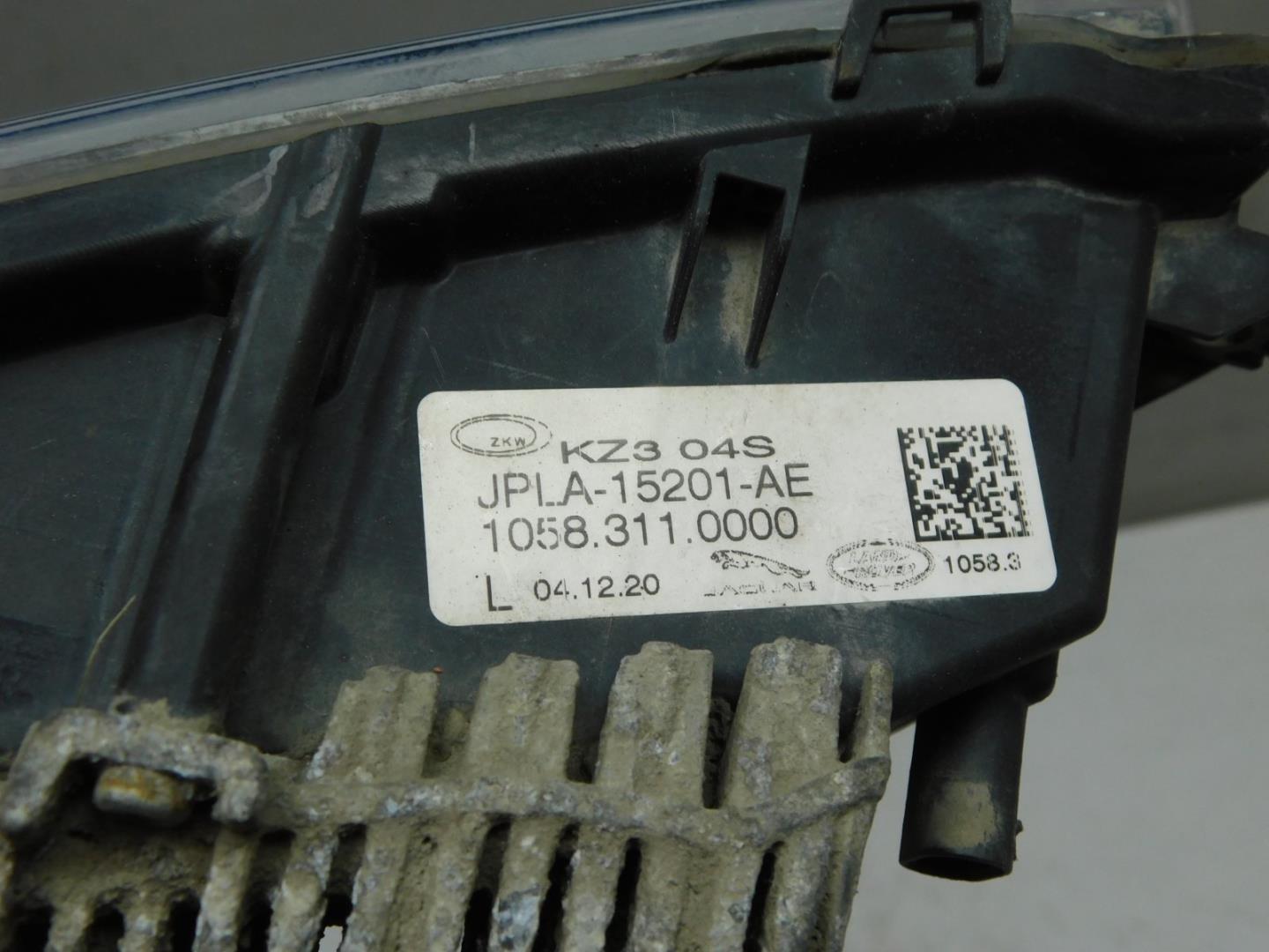 Фара противотуманная левая