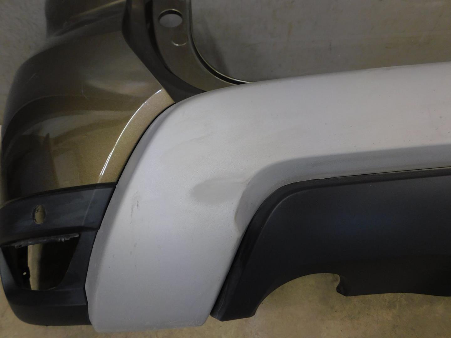 Бампер задний