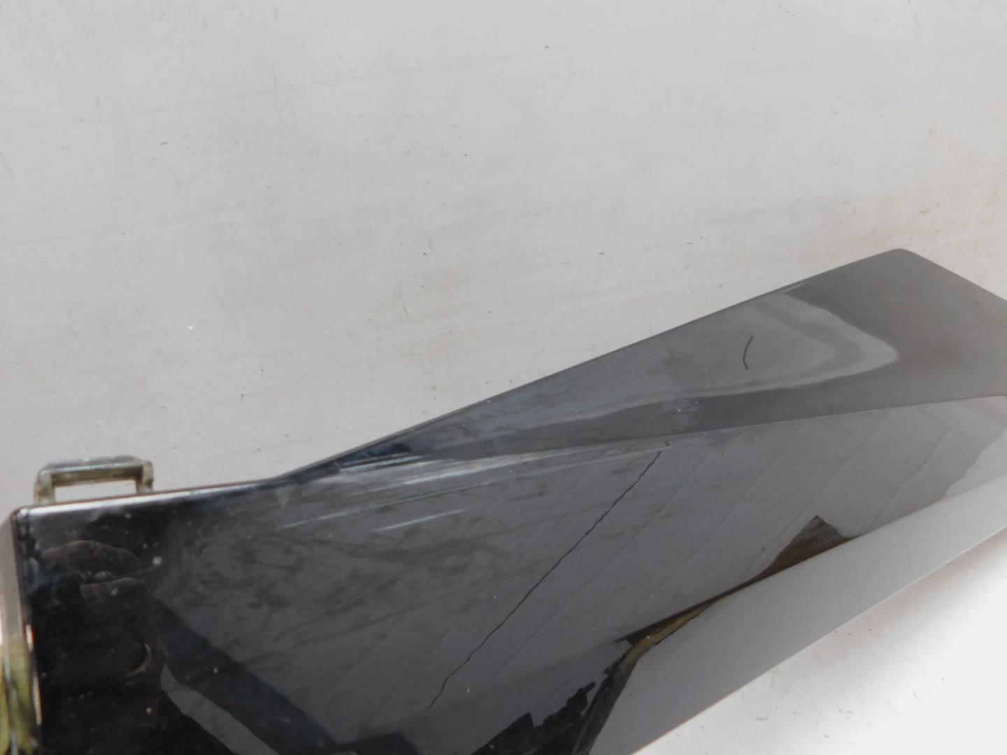 Накладка двери задней правой