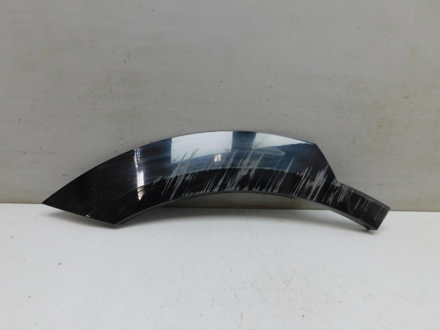 Накладка двери задней правой