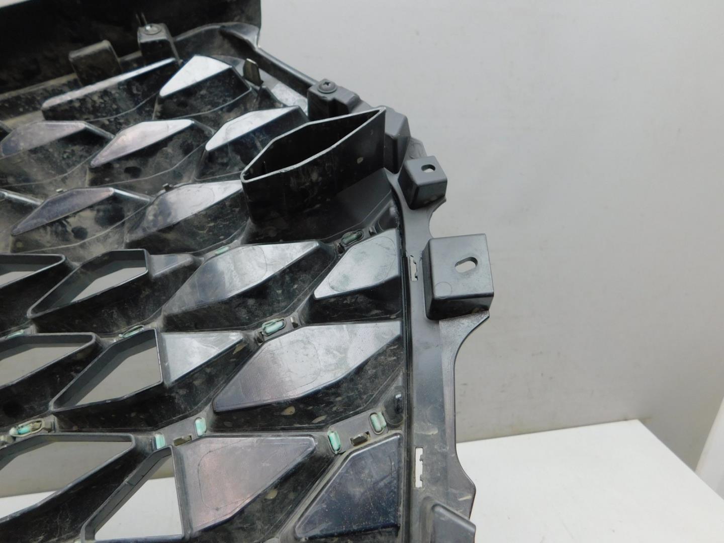 Решетка радиатора