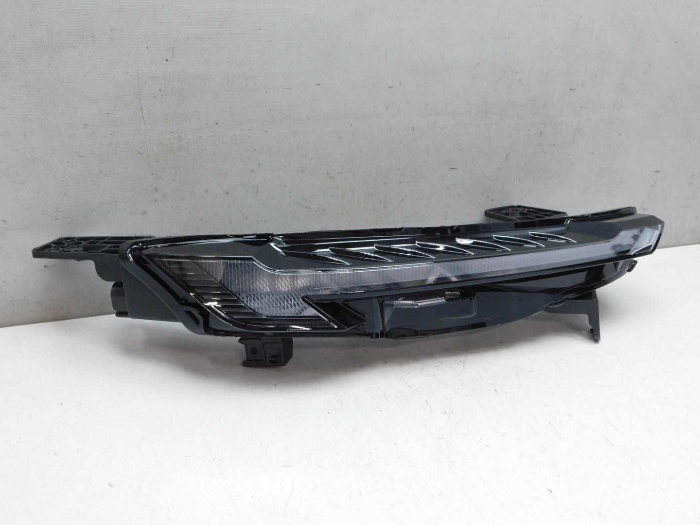 Габарит передний правый