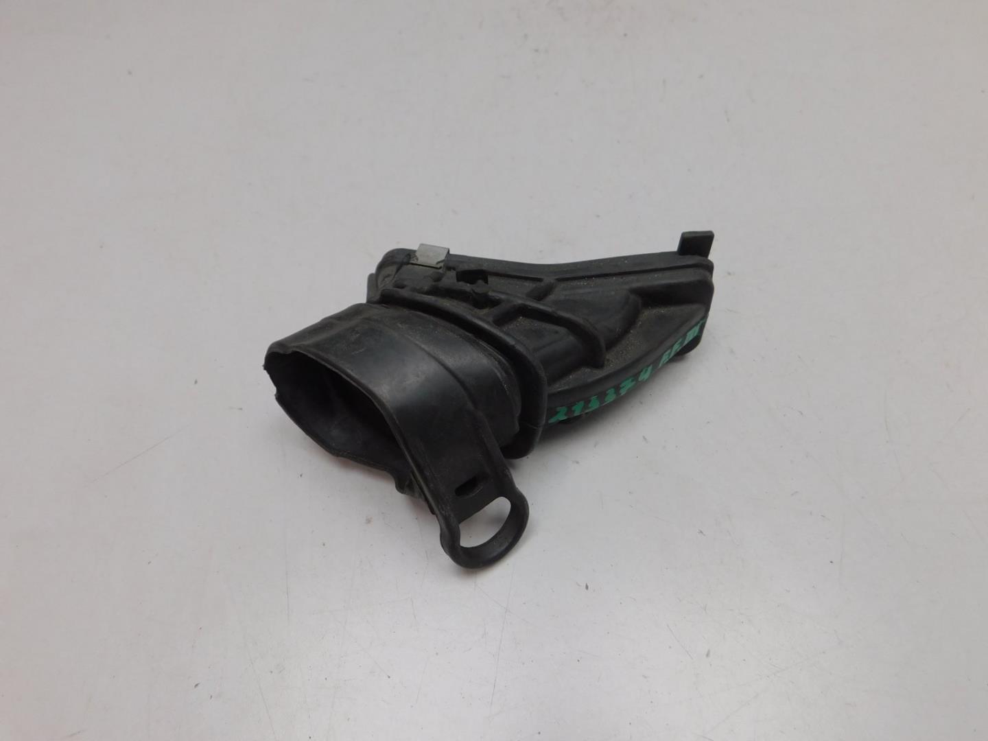 Патрубок воздушного фильтра