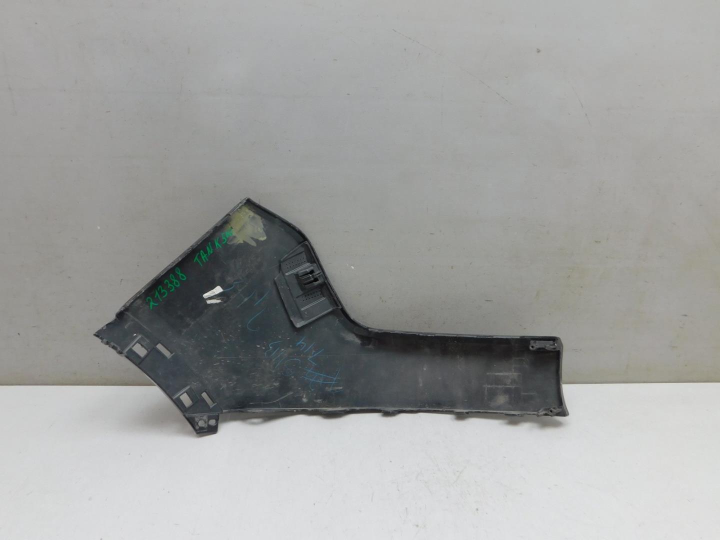 Накладка переднего бампера