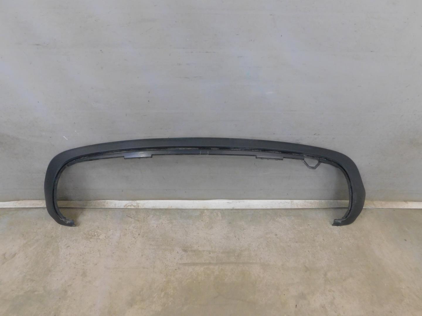 Накладка заднего бампера