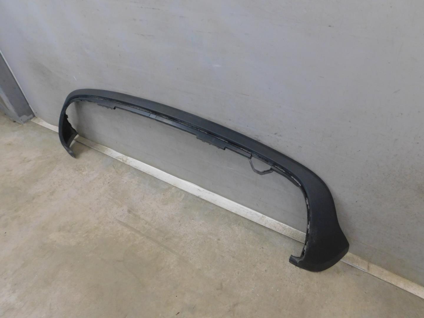 Накладка заднего бампера