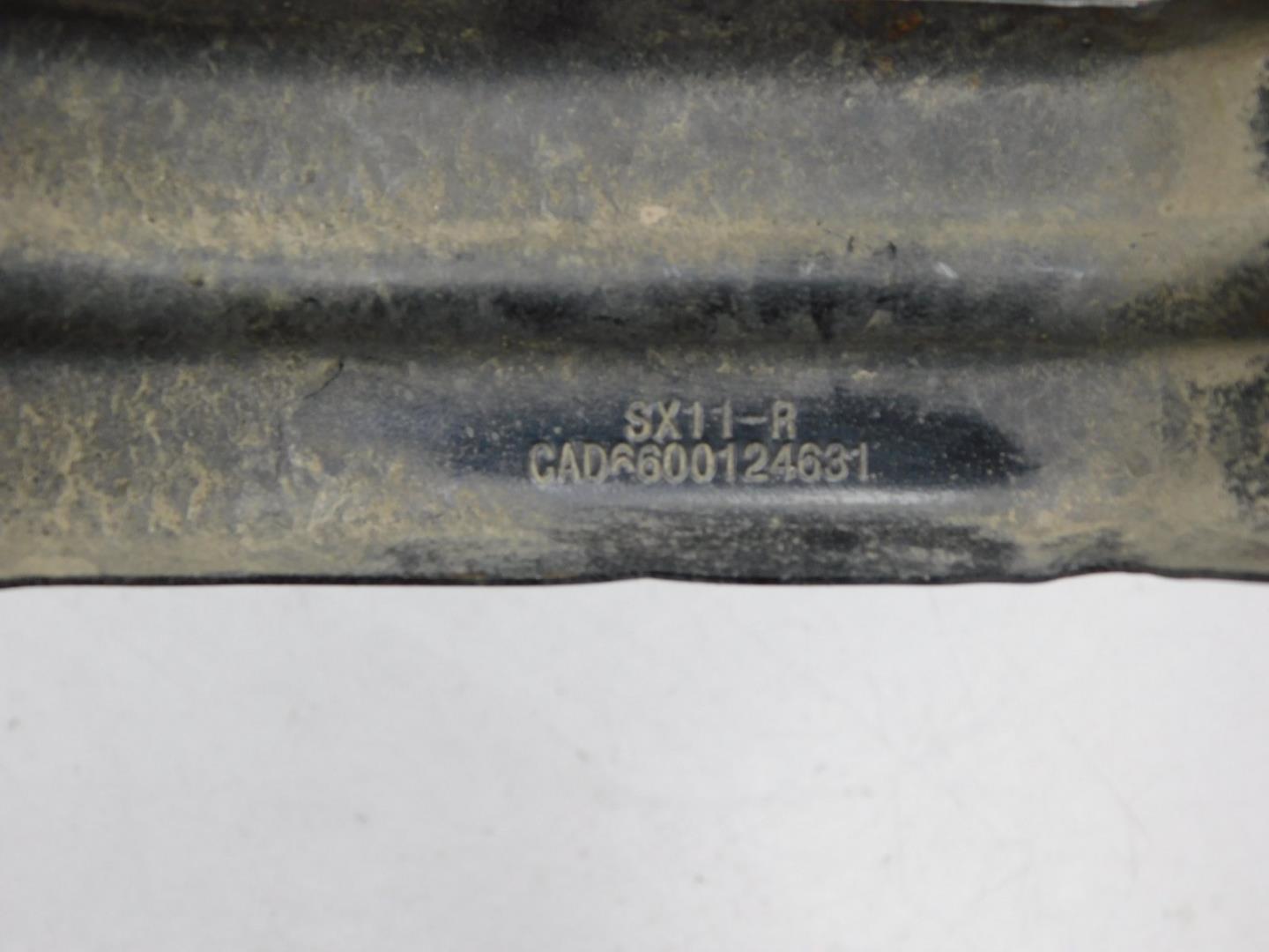 Кронштейн заднего бампера