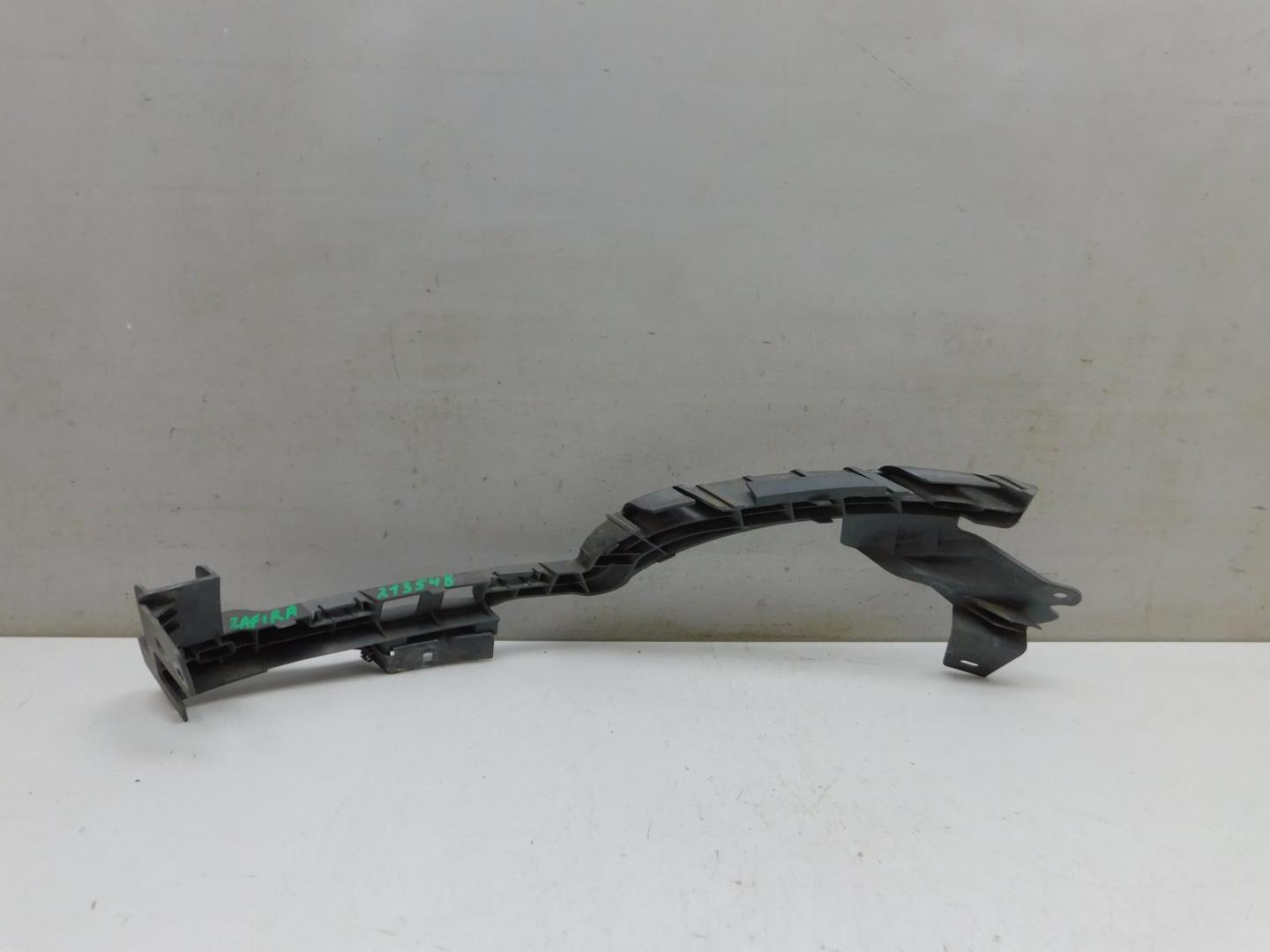 Крепеж фары