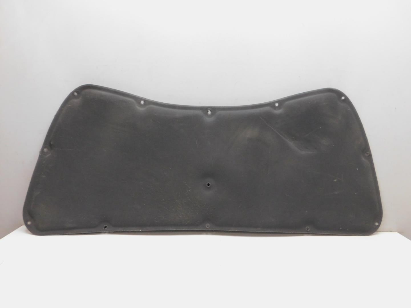 Шумоизоляция капота