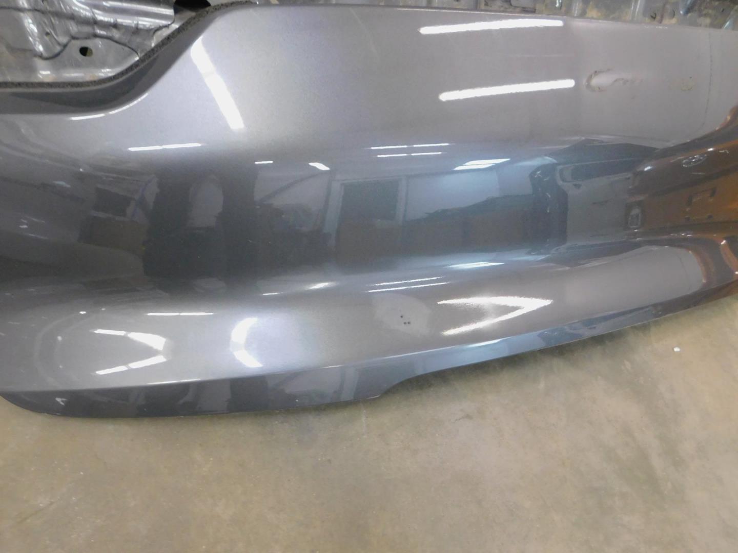 Дверь багажника