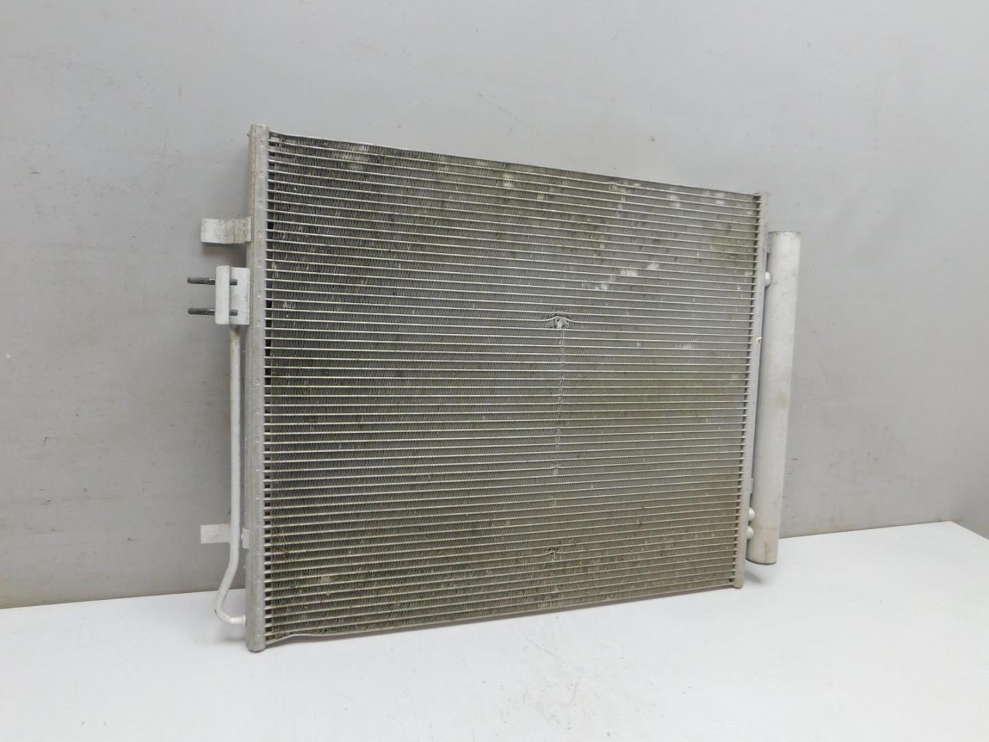 Радиатор кондиционера / конденсер