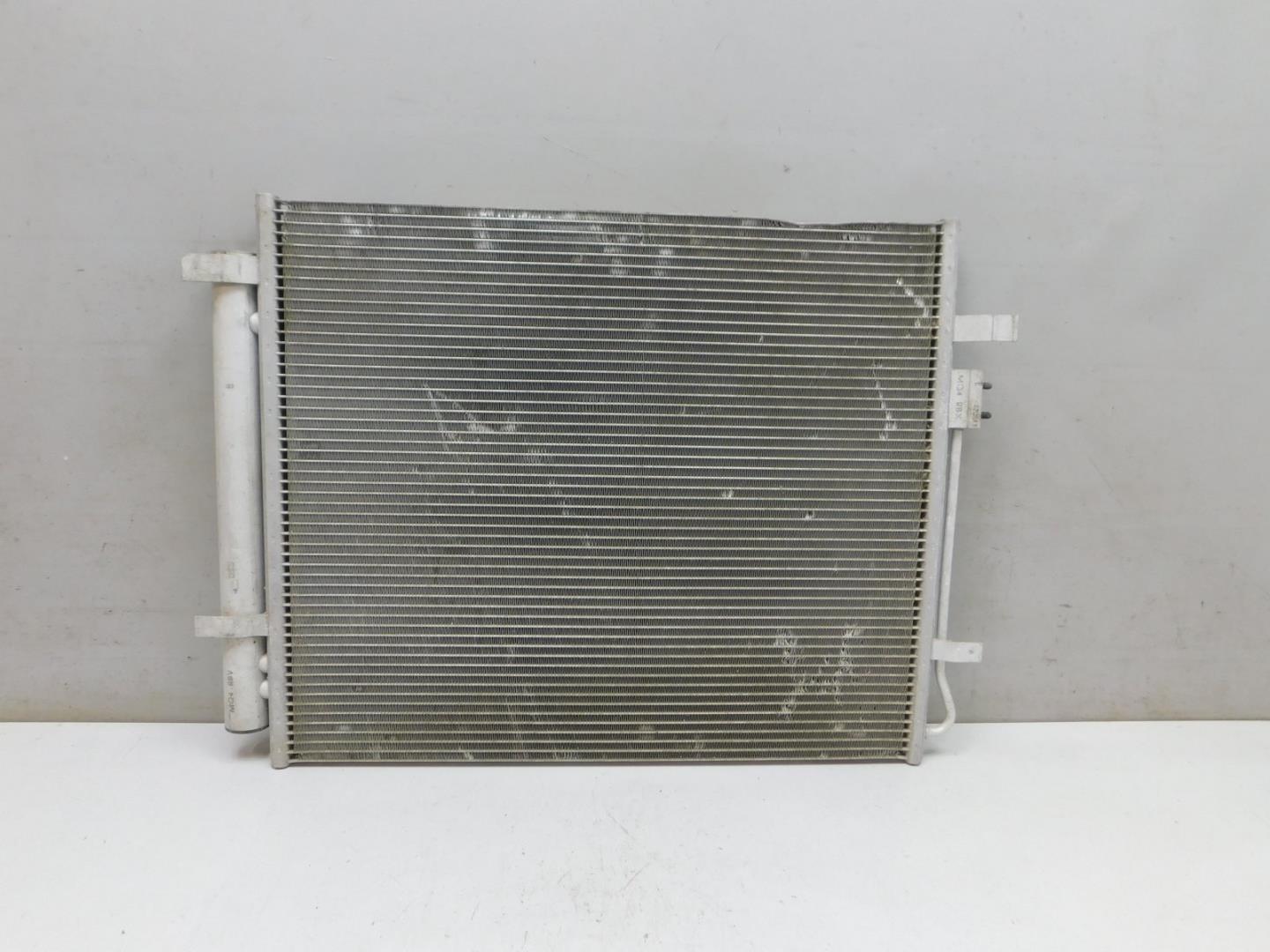 Радиатор кондиционера / конденсер