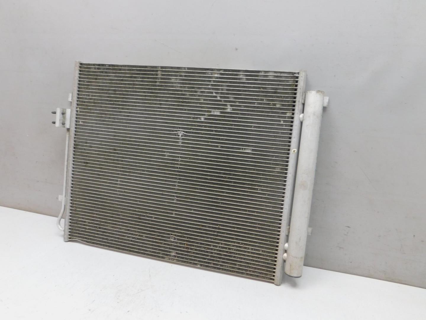 Радиатор кондиционера / конденсер