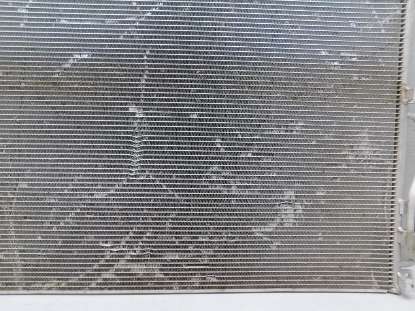 Радиатор кондиционера / конденсер