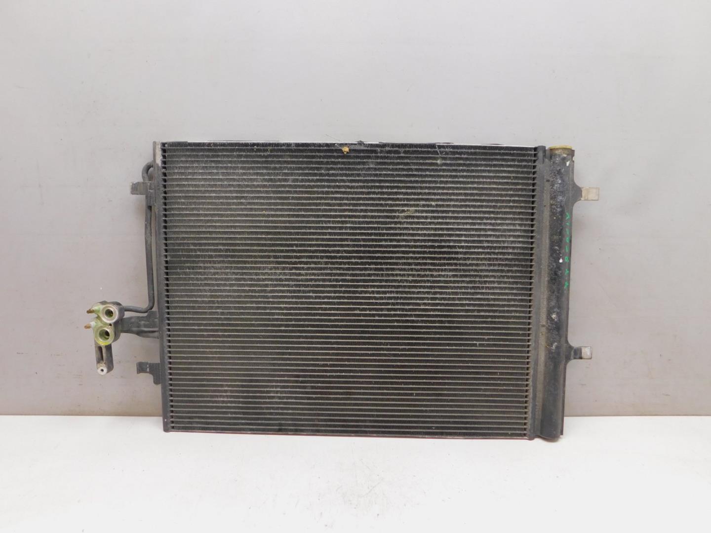 Радиатор кондиционера / конденсер