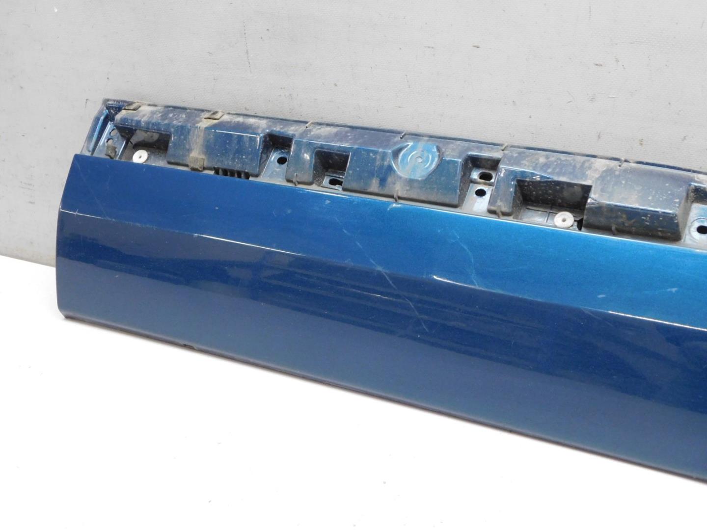 Накладка двери задней левой