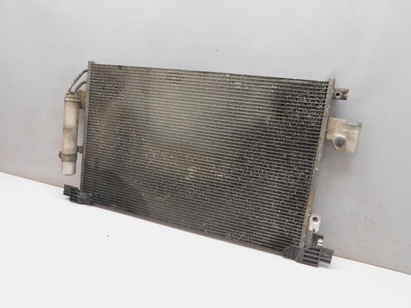 Радиатор кондиционера / конденсер