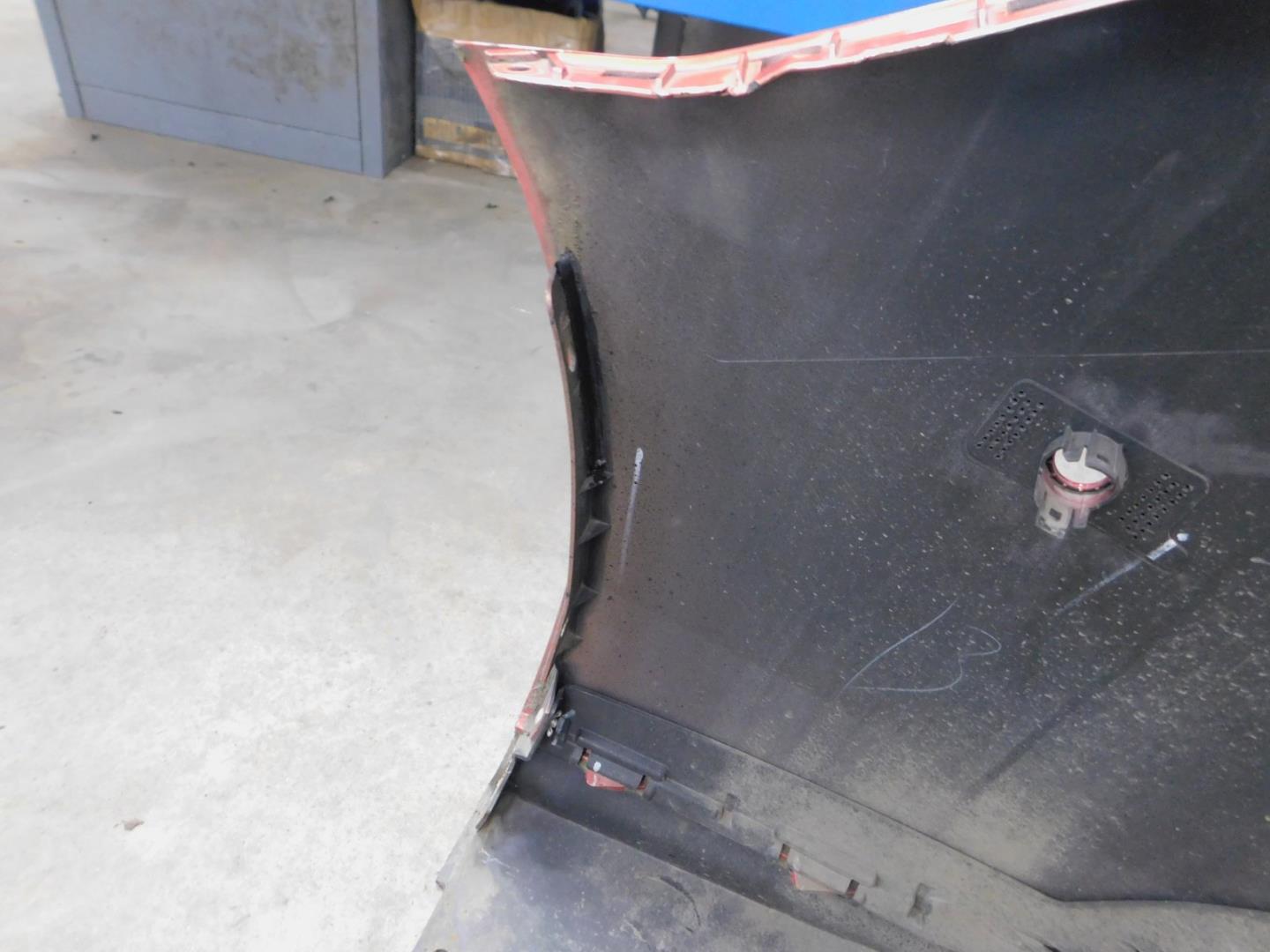 Бампер задний