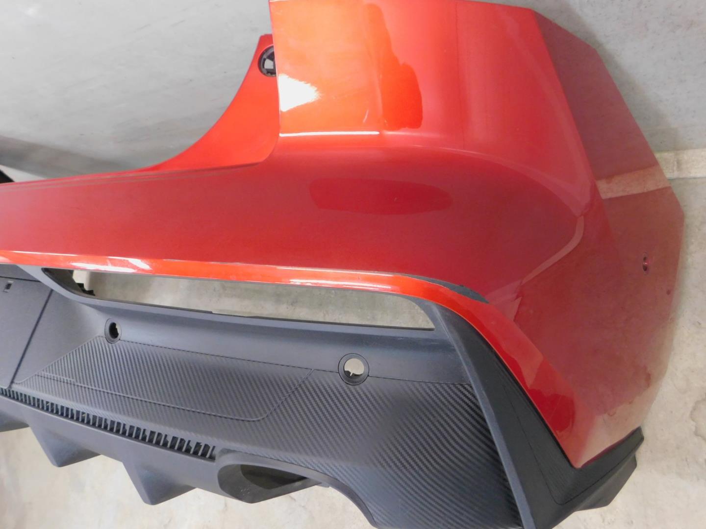 Бампер задний