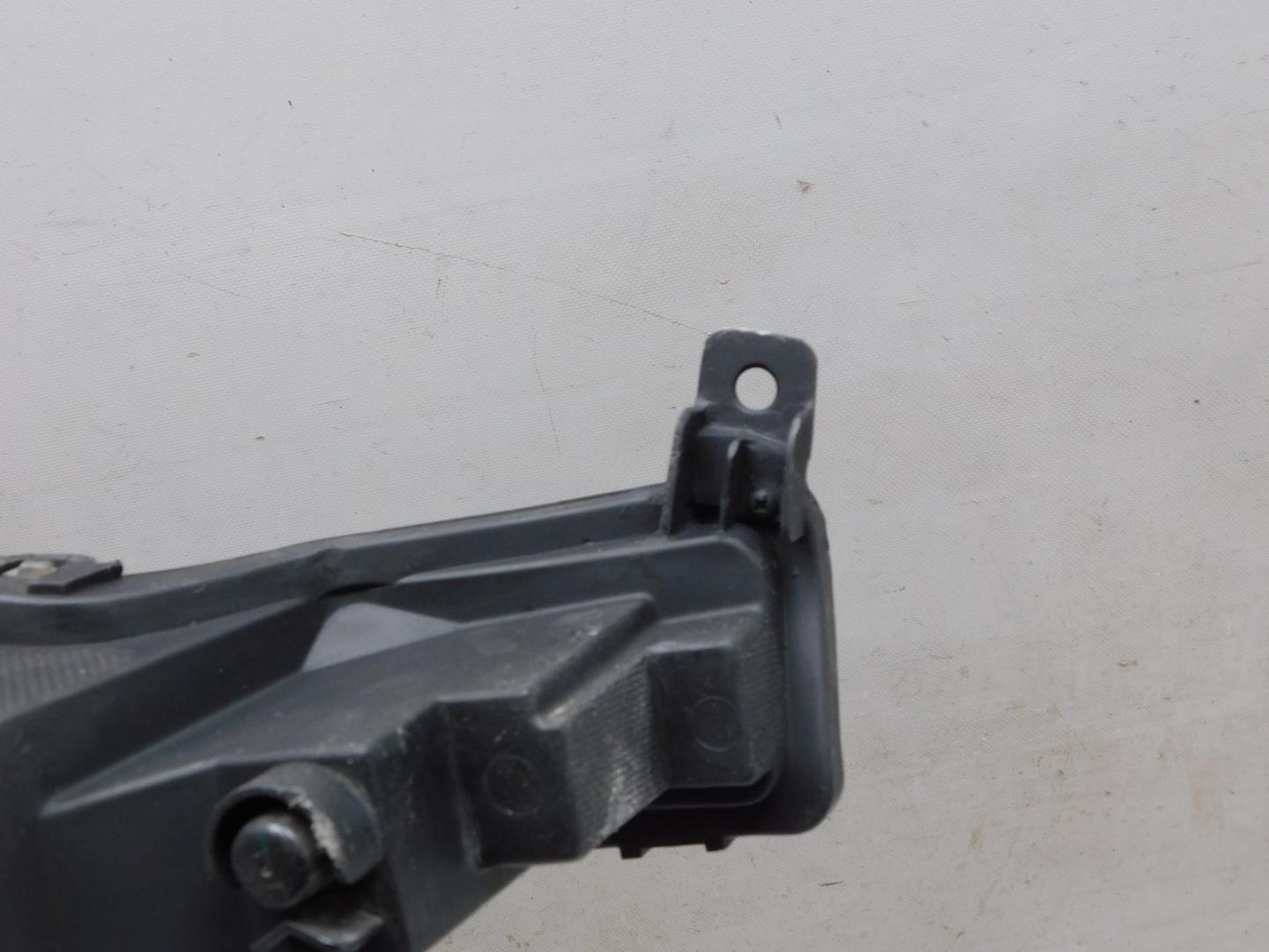 Габарит передний левый