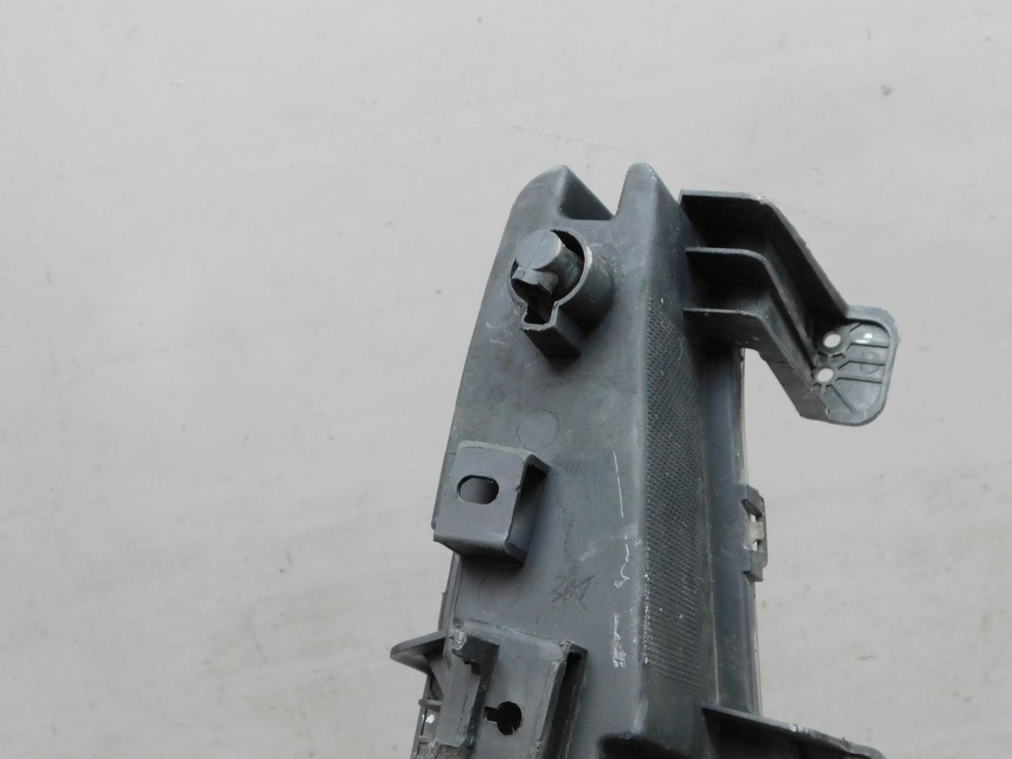 Габарит передний левый