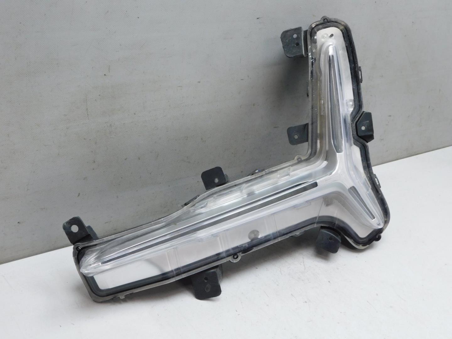 Габарит передний левый