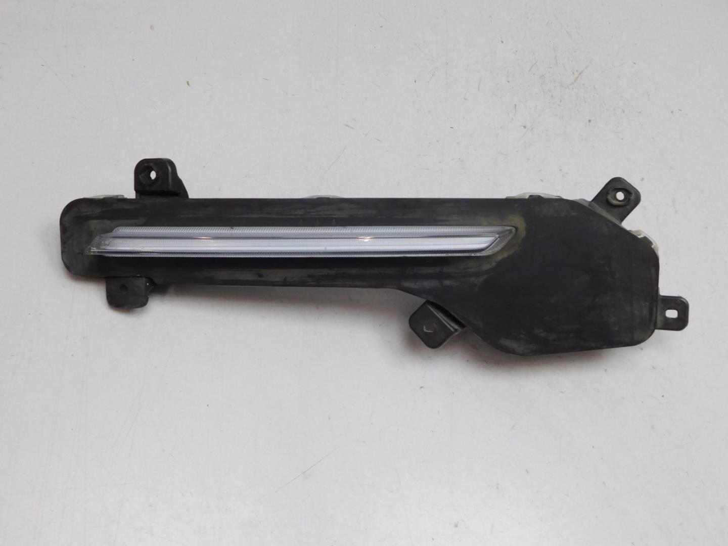 Габарит передний левый