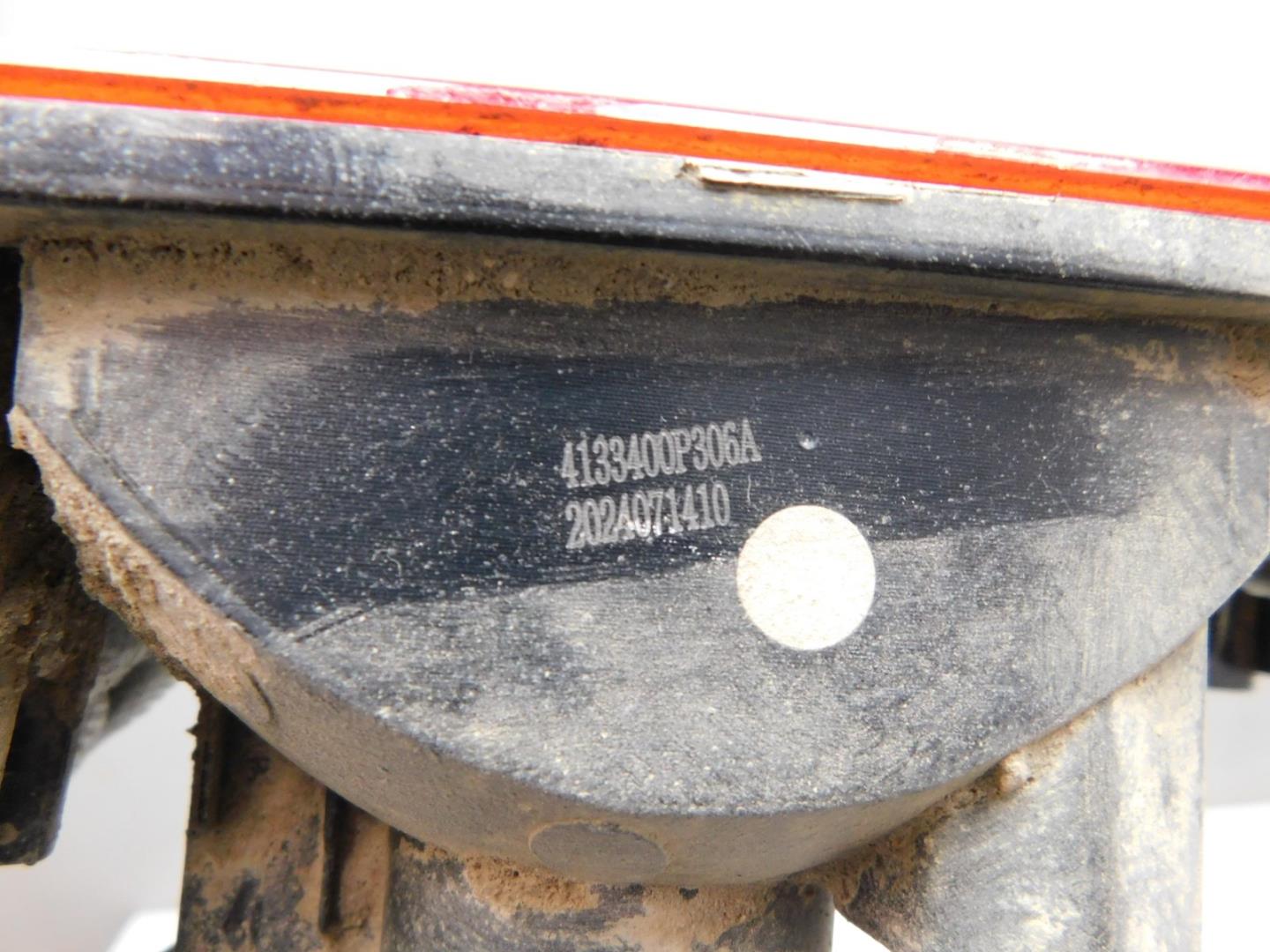 Фонарь задний в бампер правый