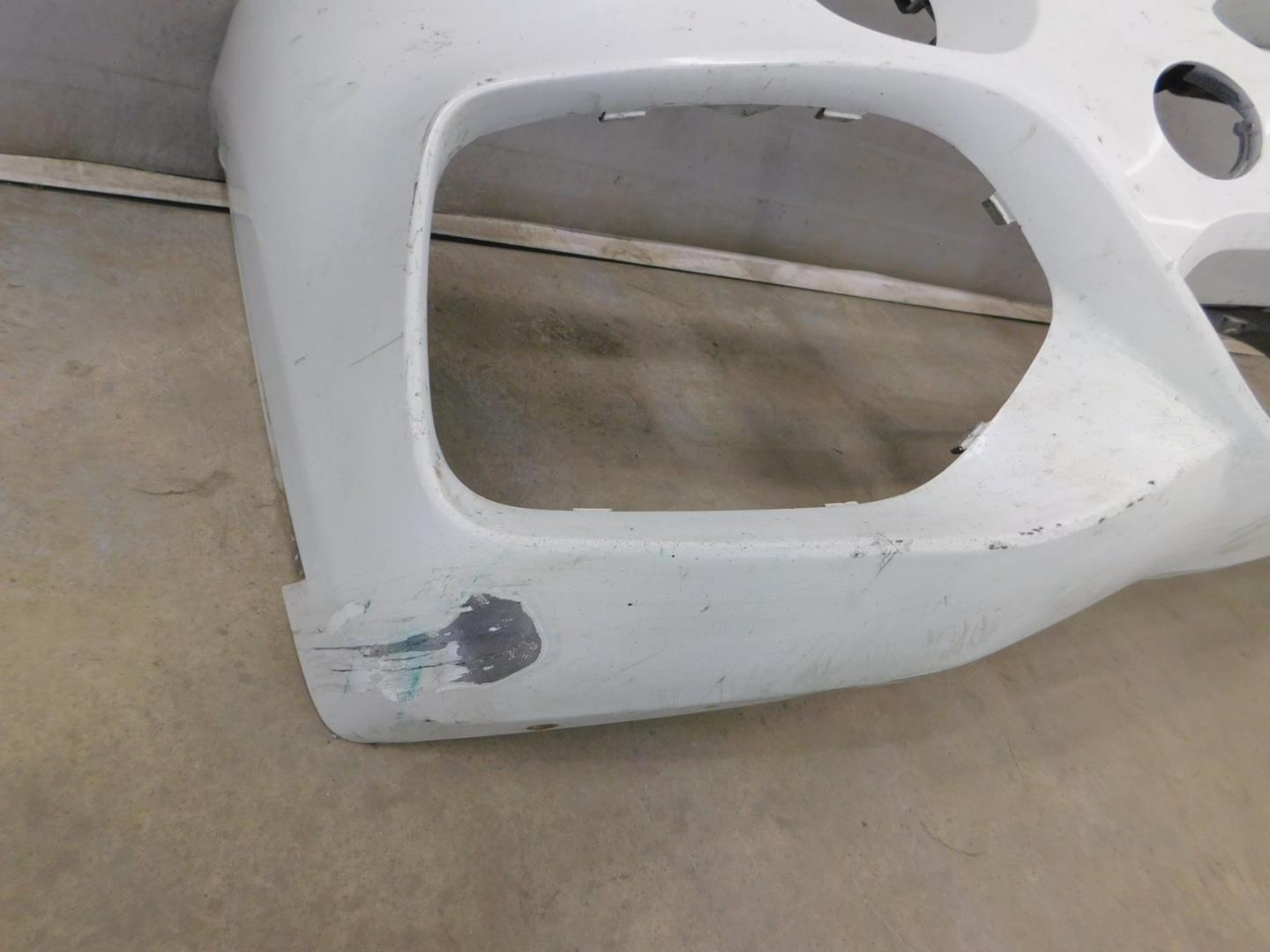 Бампер передний