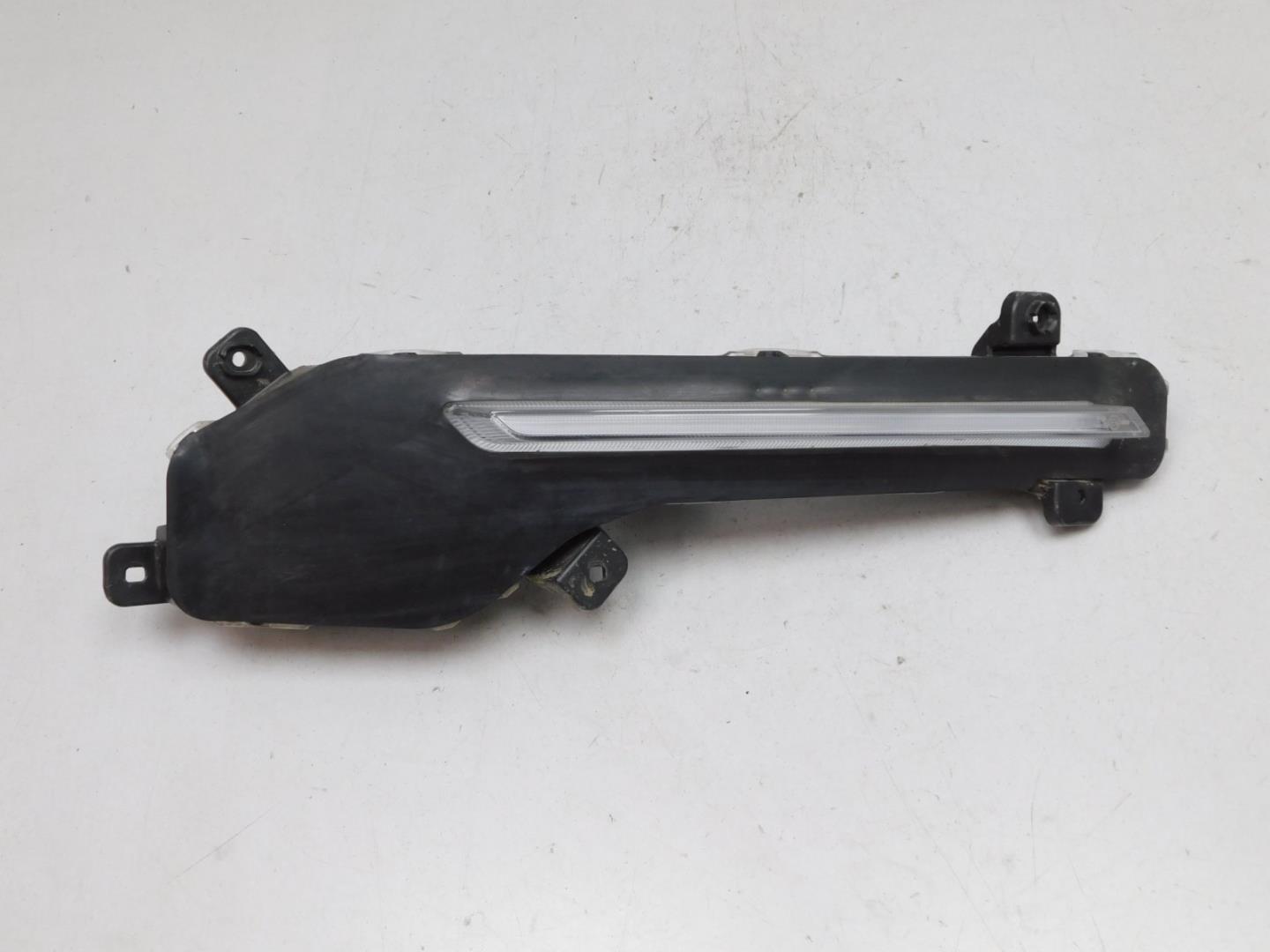 Габарит передний правый