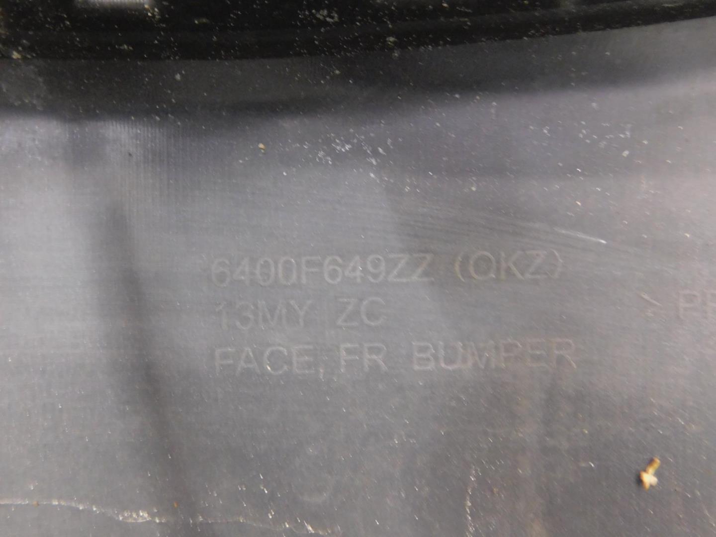 Бампер передний