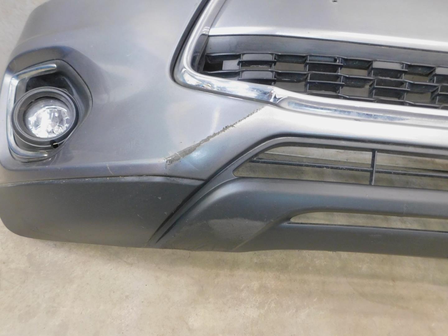 Бампер передний