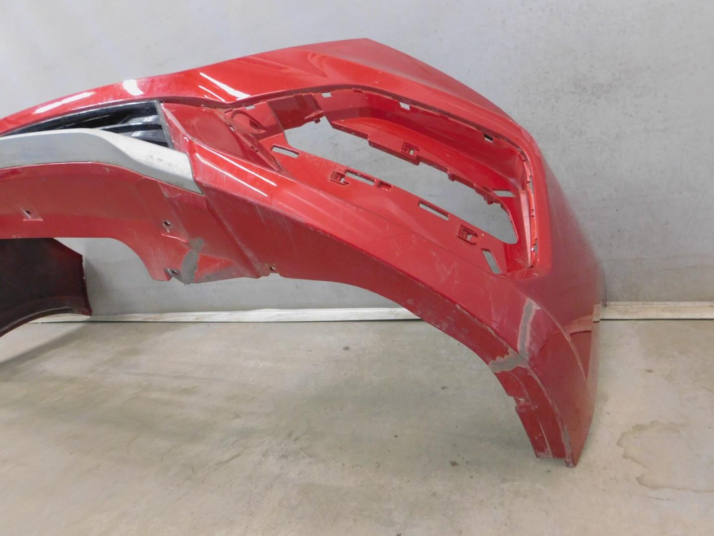 Бампер передний