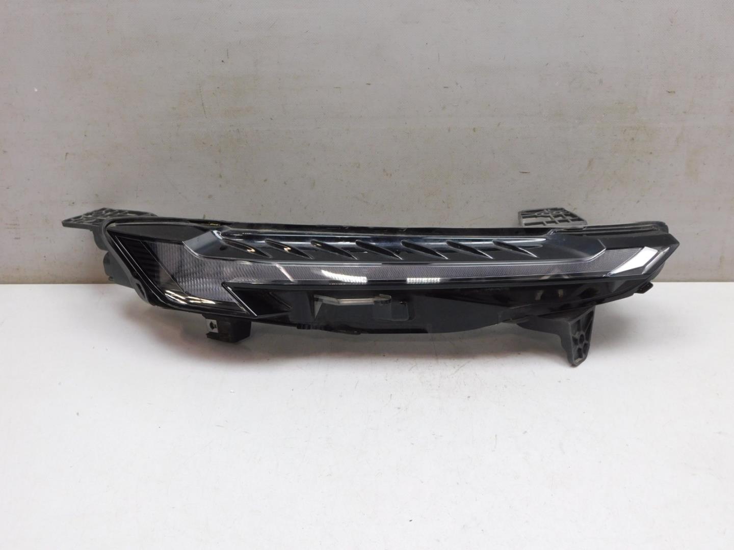 Габарит передний правый