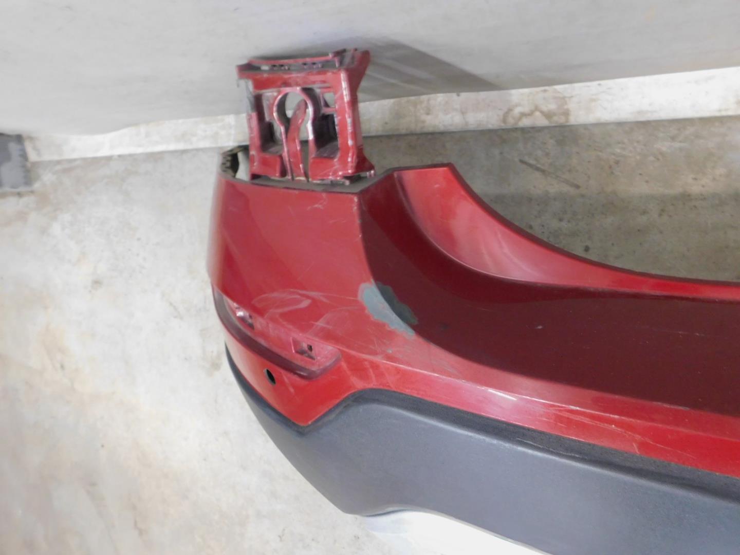 Бампер задний