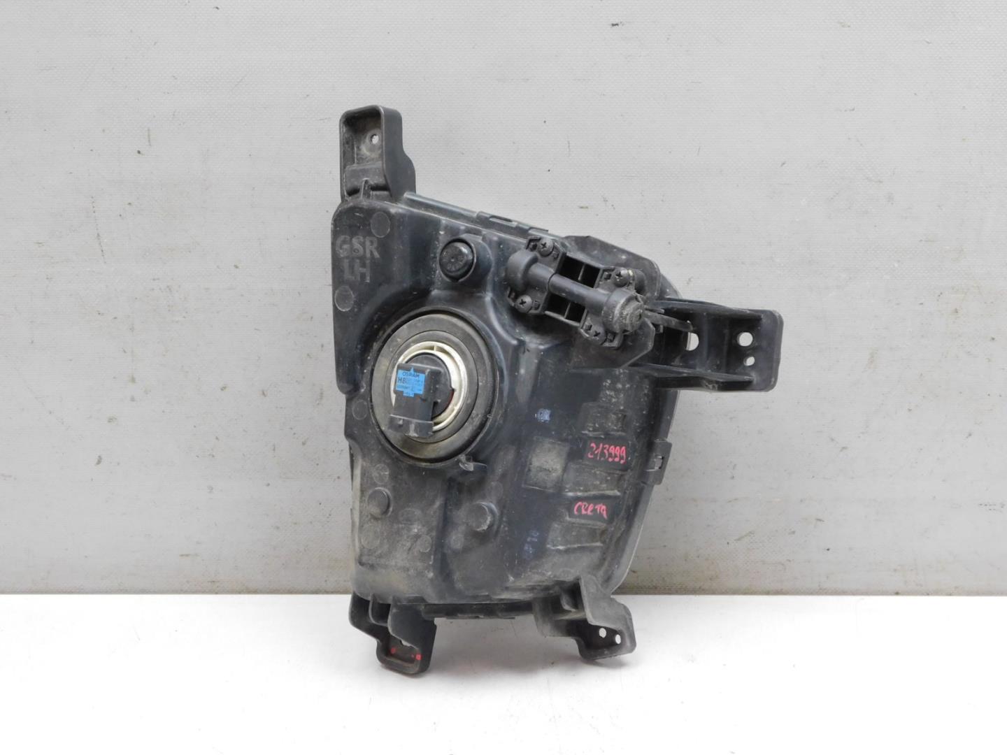 Фара противотуманная левая