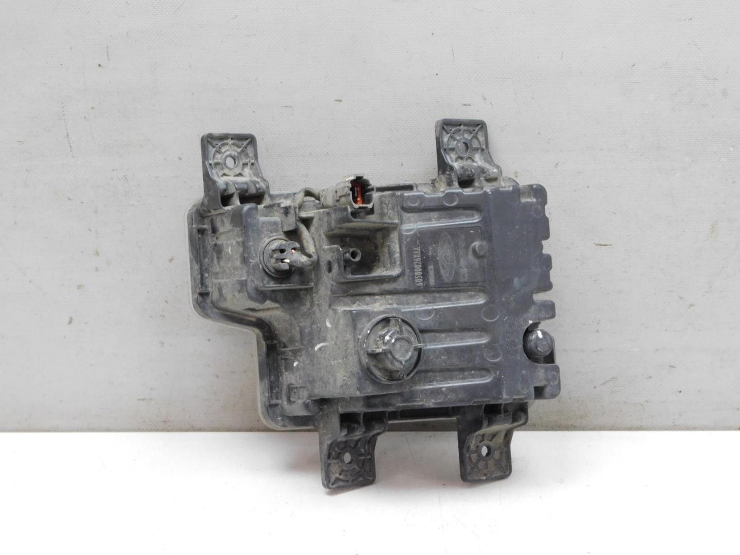 Габарит передний левый