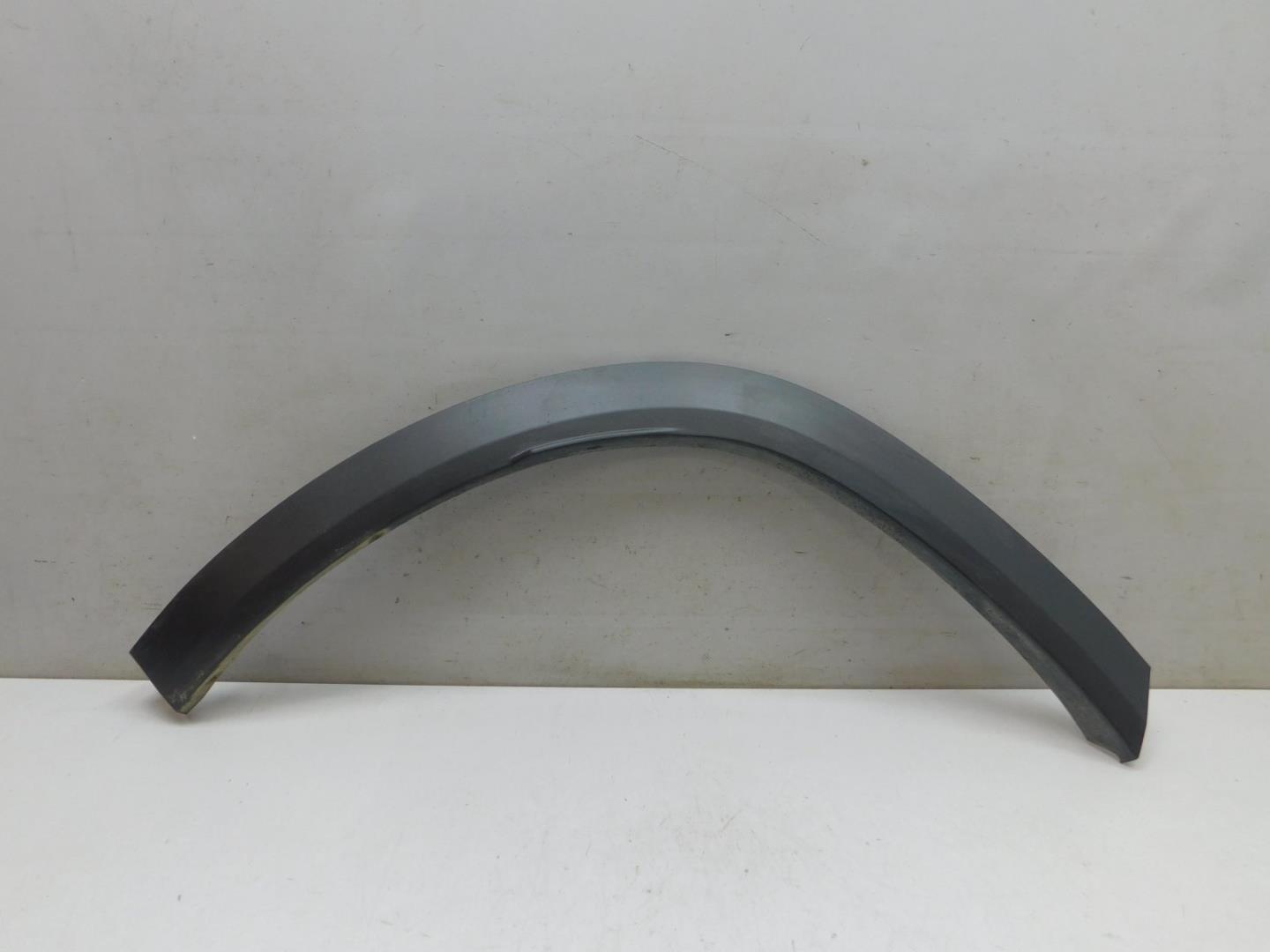 Накладка заднего крыла правого